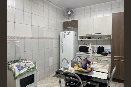 Casa à venda com 78m², 2 quartos e 2 vagasCozinha
