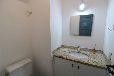 Casa de condomínio à venda com 112m², 2 quartos e 1 vaga Casa de condomínio à venda com 112m², 2 quartos e 1 vagaLavabo