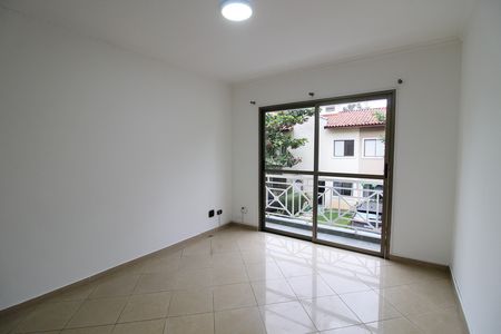 Casa de condomínio à venda com 112m², 2 quartos e 1 vaga Casa de condomínio à venda com 112m², 2 quartos e 1 vagaSala