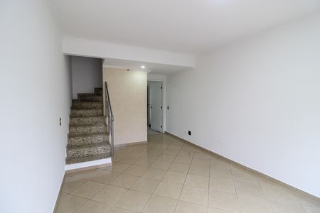 Sala de casa de condomínio à venda com 2 quartos, 112m² em Rio Pequeno, São Paulo