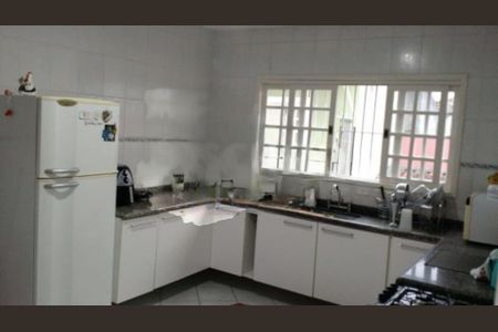 Casa à venda com 3 quartos, 150m² em Jardim Santa Cruz (Campo Grande), São Paulo