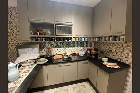 Casa à venda com 385m², 4 quartos e 2 vagas