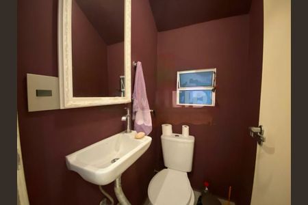 Casa à venda com 385m², 4 quartos e 2 vagas