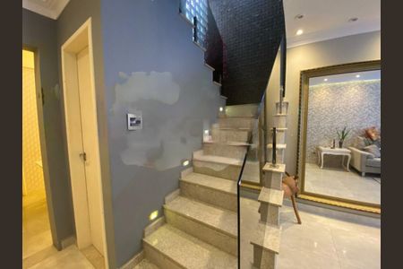 Casa à venda com 385m², 4 quartos e 2 vagas