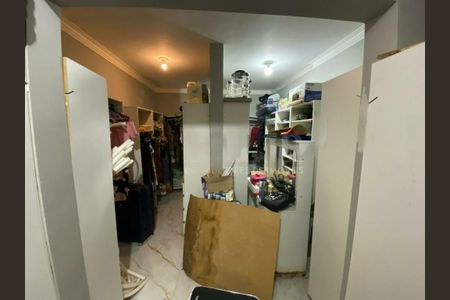 Casa à venda com 385m², 4 quartos e 2 vagas