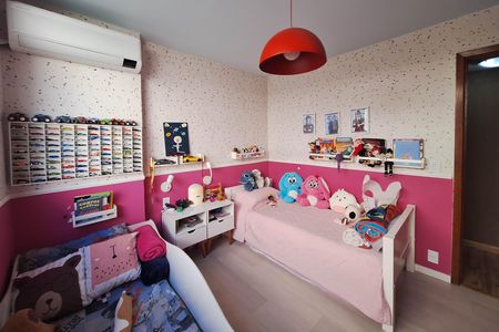 Quarto 1 de apartamento à venda com 3 quartos, 186m² em Icaraí, Niterói