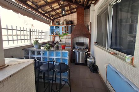 Apartamento à venda com 186m², 3 quartos e 2 vagas Apartamento à venda com 186m², 3 quartos e 2 vagasCobertura