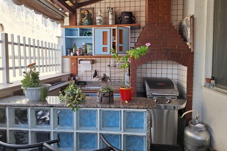Apartamento à venda com 186m², 3 quartos e 2 vagas Apartamento à venda com 186m², 3 quartos e 2 vagasCobertura