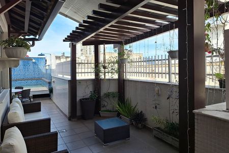 Apartamento à venda com 186m², 3 quartos e 2 vagas Apartamento à venda com 186m², 3 quartos e 2 vagasCobertura