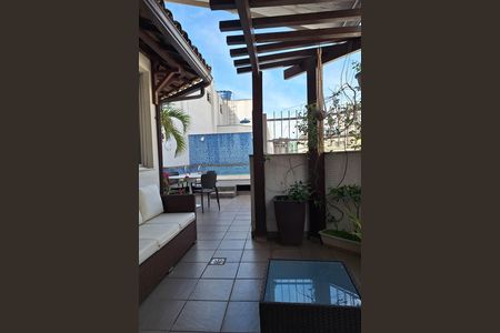 Apartamento à venda com 186m², 3 quartos e 2 vagas Apartamento à venda com 186m², 3 quartos e 2 vagasCobertura