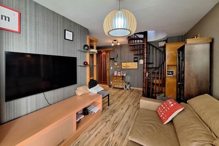 Apartamento à venda com 186m², 3 quartos e 2 vagas Apartamento à venda com 186m², 3 quartos e 2 vagasSala 1