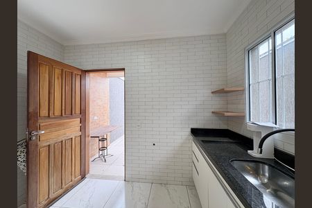 Casa para alugar com 170m², 3 quartos e 3 vagas Casa para alugar com 170m², 3 quartos e 3 vagasCozinha