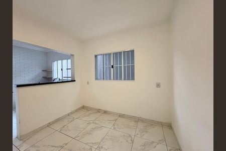 Casa para alugar com 170m², 3 quartos e 3 vagas Casa para alugar com 170m², 3 quartos e 3 vagasCopa