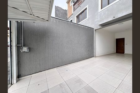 Casa para alugar com 170m², 3 quartos e 3 vagas Casa para alugar com 170m², 3 quartos e 3 vagasGaragem
