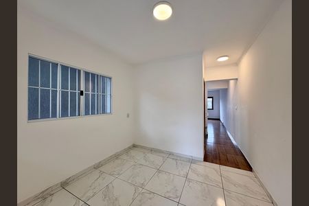 Casa para alugar com 170m², 3 quartos e 3 vagas Casa para alugar com 170m², 3 quartos e 3 vagasCopa