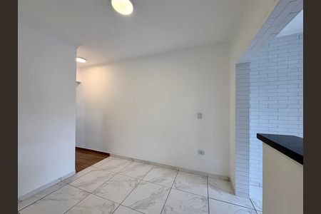 Casa para alugar com 170m², 3 quartos e 3 vagas Casa para alugar com 170m², 3 quartos e 3 vagasCopa