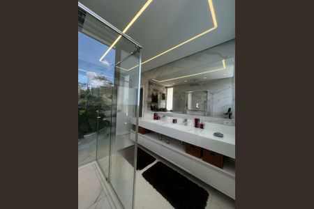 Casa à venda com 5 quartos, 493m² em Alphaville, Santana de Parnaíba