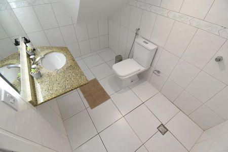 Casa à venda com 211m², 3 quartos e 3 vagasBanheiro do Ático