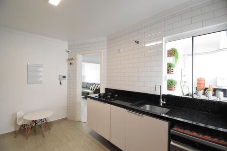 Casa à venda com 211m², 3 quartos e 3 vagasCozinha