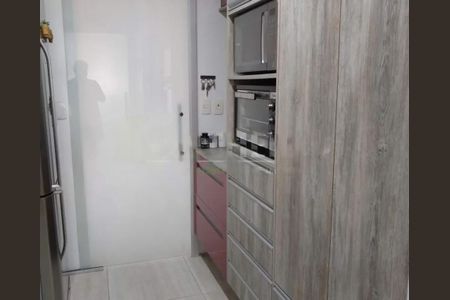 Apartamento à venda com 3 quartos, 82m² em Jardim da Saúde, São Paulo