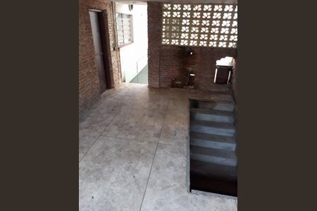 Casa à venda com 3 quartos, 243m² em Campo Belo, São Paulo
