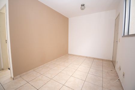 Apartamento para alugar com 49m², 2 quartos e sem vaga Apartamento para alugar com 49m², 2 quartos e sem vagaSala