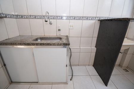 Apartamento para alugar com 49m², 2 quartos e sem vaga Apartamento para alugar com 49m², 2 quartos e sem vagaCozinha e Área de Serviço