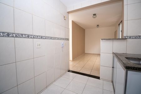 Apartamento para alugar com 49m², 2 quartos e sem vaga Apartamento para alugar com 49m², 2 quartos e sem vagaCozinha e Área de Serviço