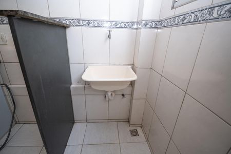 Apartamento para alugar com 49m², 2 quartos e sem vaga Apartamento para alugar com 49m², 2 quartos e sem vagaCozinha e Área de Serviço