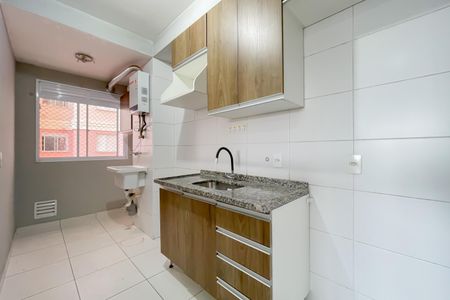 Apartamento à venda com 48m², 2 quartos e 1 vaga Apartamento à venda com 48m², 2 quartos e 1 vagaCozinha e Área de Serviço