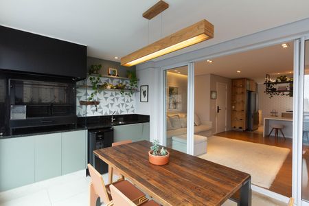 Varanda de apartamento à venda com 3 quartos, 112m² em Vila Olímpia, São Paulo