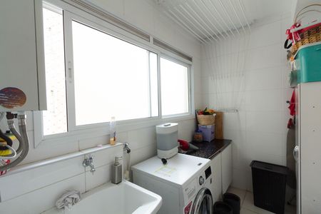 Apartamento à venda com 112m², 3 quartos e 2 vagas Apartamento à venda com 112m², 3 quartos e 2 vagasÁrea de Serviço