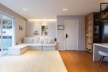 Sala de apartamento à venda com 3 quartos, 112m² em Vila Olímpia, São Paulo