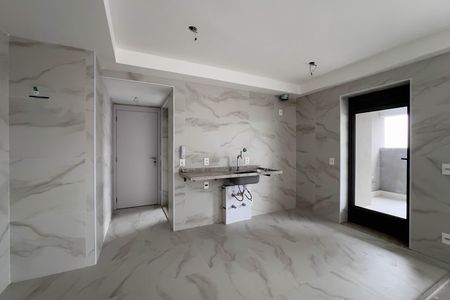 Apartamento à venda com 132m², 3 quartos e 2 vagas Apartamento à venda com 132m², 3 quartos e 2 vagasCozinha e área de serviço