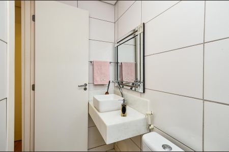 Apartamento à venda com 56m², 2 quartos e 2 vagas Apartamento à venda com 56m², 2 quartos e 2 vagasBanheiro Suíte