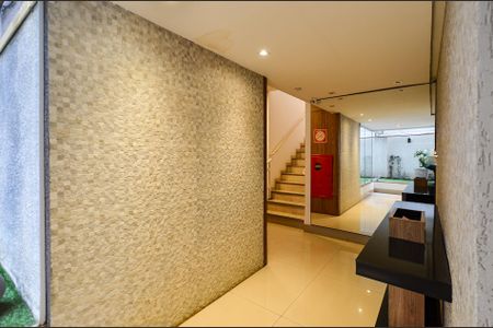 Apartamento à venda com 56m², 2 quartos e 2 vagas Apartamento à venda com 56m², 2 quartos e 2 vagasHall de entrada
