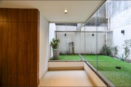 Apartamento à venda com 56m², 2 quartos e 2 vagas Apartamento à venda com 56m², 2 quartos e 2 vagasHall de entrada