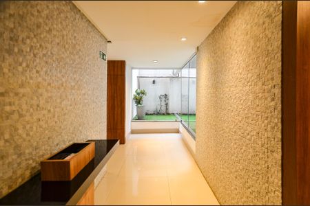 Apartamento à venda com 56m², 2 quartos e 2 vagas Apartamento à venda com 56m², 2 quartos e 2 vagasHall de entrada