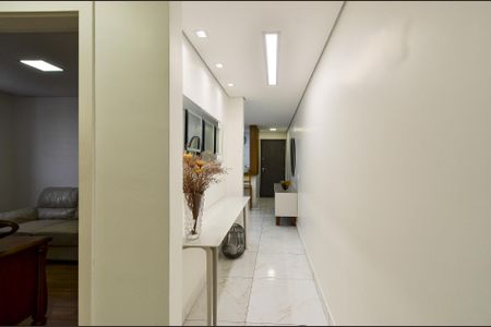 Apartamento à venda com 56m², 2 quartos e 2 vagas Apartamento à venda com 56m², 2 quartos e 2 vagasCorredor