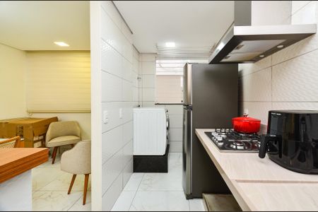 Apartamento à venda com 56m², 2 quartos e 2 vagas Apartamento à venda com 56m², 2 quartos e 2 vagasCozinha