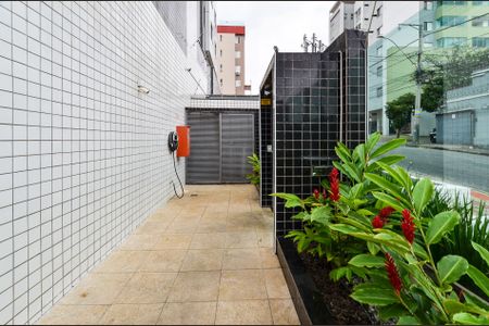 Apartamento à venda com 56m², 2 quartos e 2 vagas Apartamento à venda com 56m², 2 quartos e 2 vagasEntrada