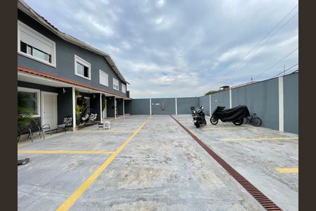 Casa à venda com 110m², 2 quartos e 2 vagasÁrea comum