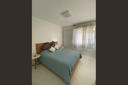 Apartamento à venda com 80m², 2 quartos e 1 vaga