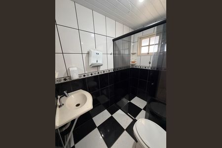 Casa à venda com 496m², 4 quartos e 4 vagasBanheiro - Edícula