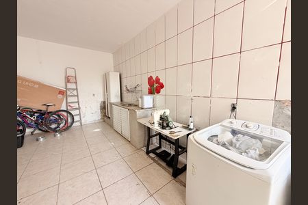 Casa à venda com 496m², 4 quartos e 4 vagasÁrea de Serviço