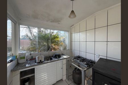 Casa à venda com 496m², 4 quartos e 4 vagasCozinha - Edícula