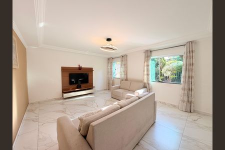 Sala de casa para alugar com 4 quartos, 496m² em Engordadouro, Jundiaí