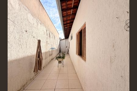 Casa à venda com 496m², 4 quartos e 4 vagasÁrea de Serviço