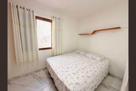 Casa à venda com 496m², 4 quartos e 4 vagasQuarto 2