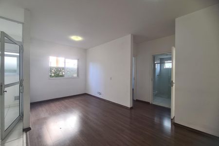 Apartamento para alugar com 46m², 2 quartos e 1 vaga Apartamento para alugar com 46m², 2 quartos e 1 vagaSala